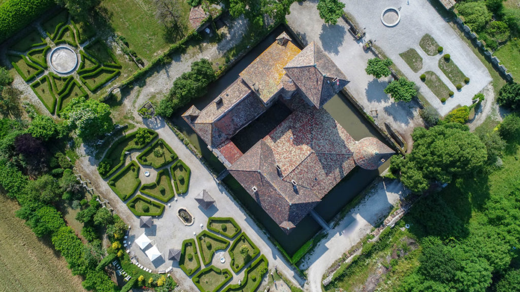 Drone Léman, Château d'Avully - Valorisation du patrimoine architectural